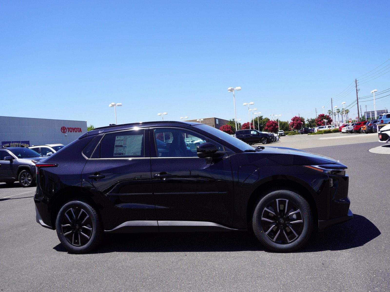 New 2026 Toyota bZ FWD image 4