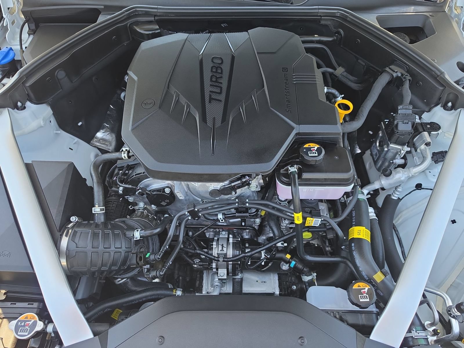 Certified 2026 Genesis G70 2.5T Prestige RWD image 13