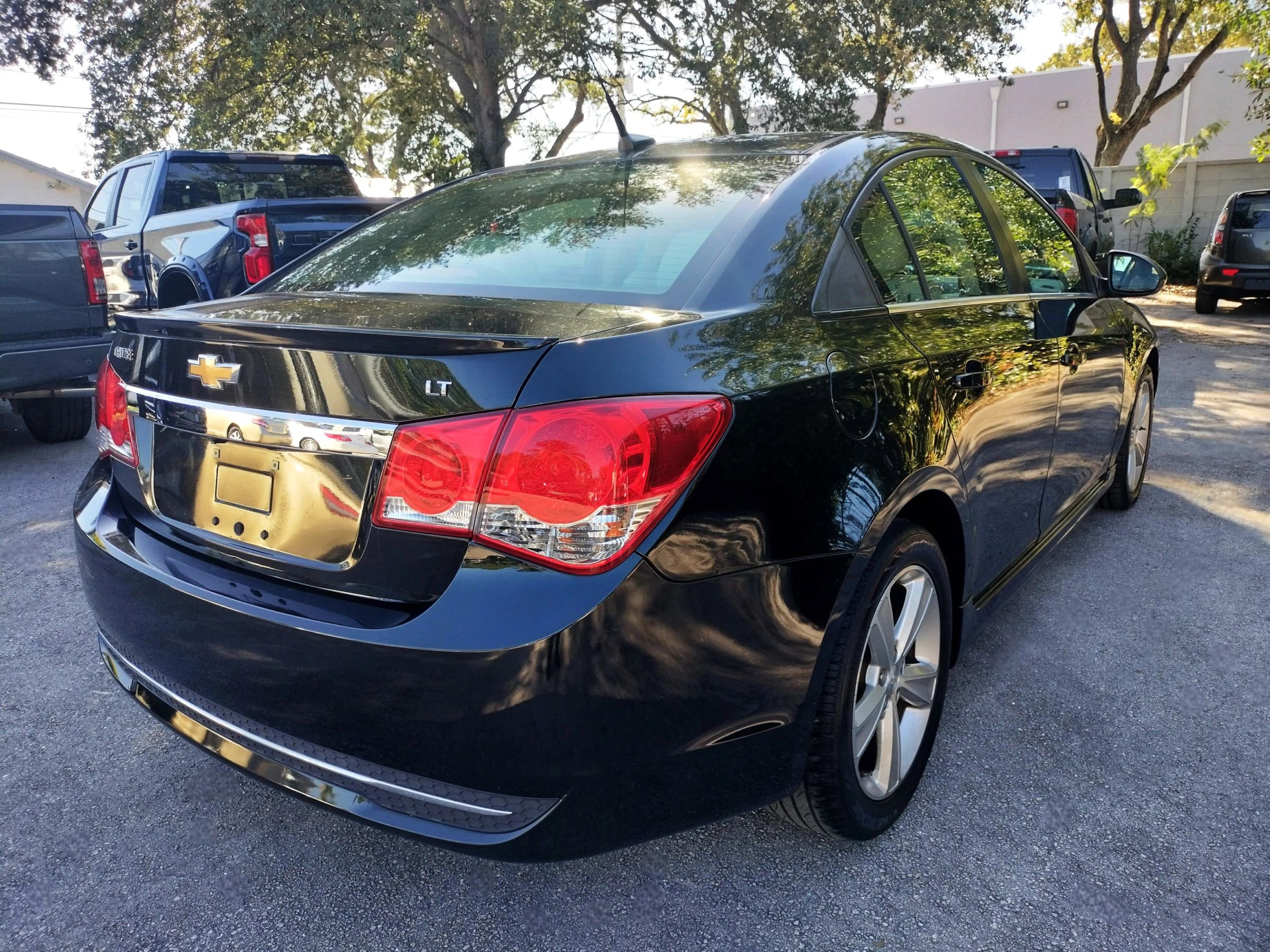 Used 2013 Chevrolet Cruze LT w/ RS Package image 5