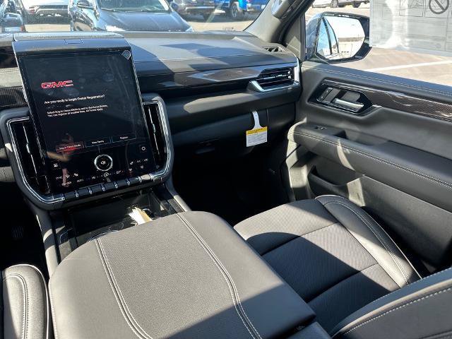 New 2026 GMC Yukon XL Elevation AWD/4WD image 8