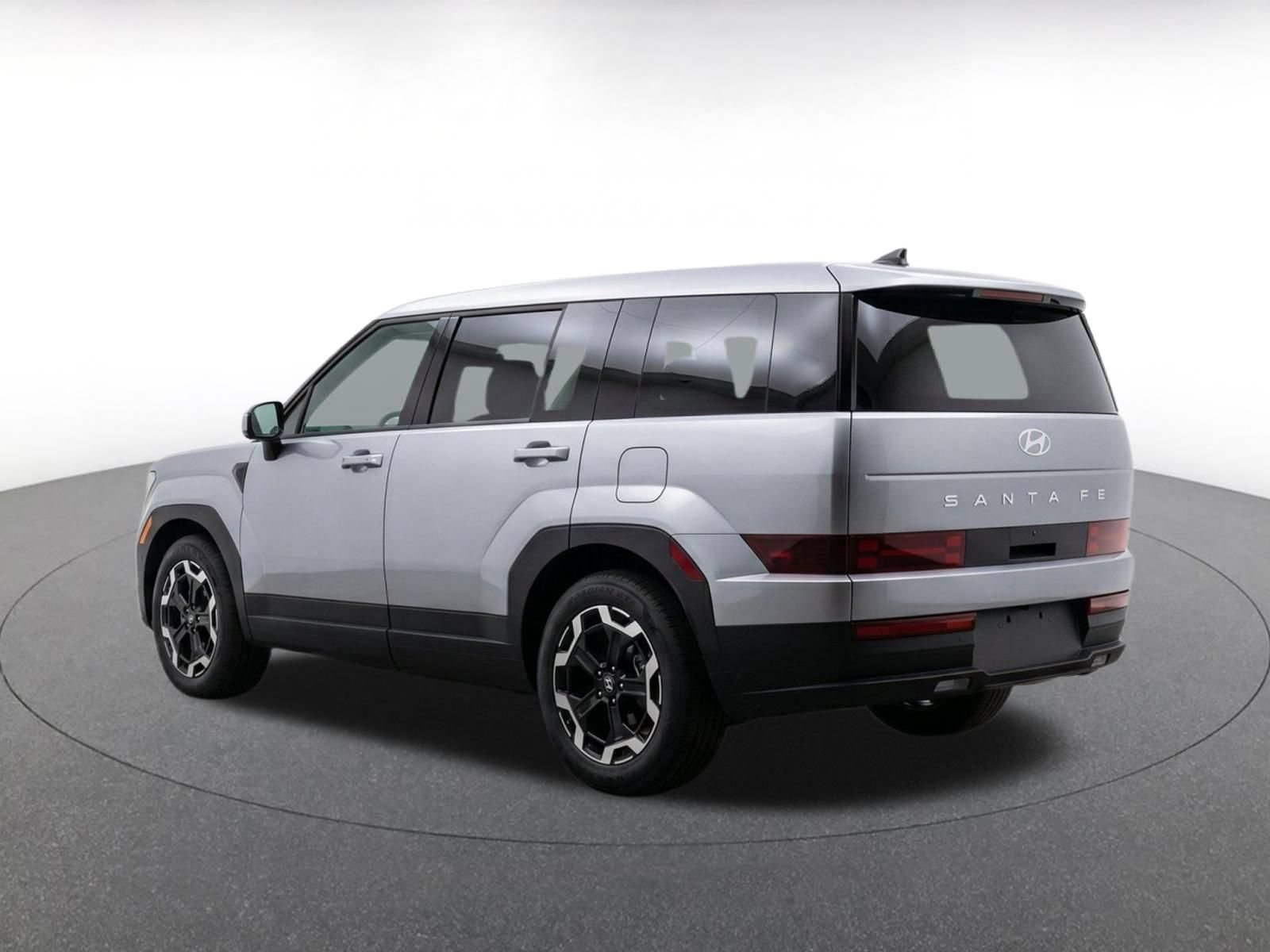 Used 2025 Hyundai Santa Fe SEL FWD image 7