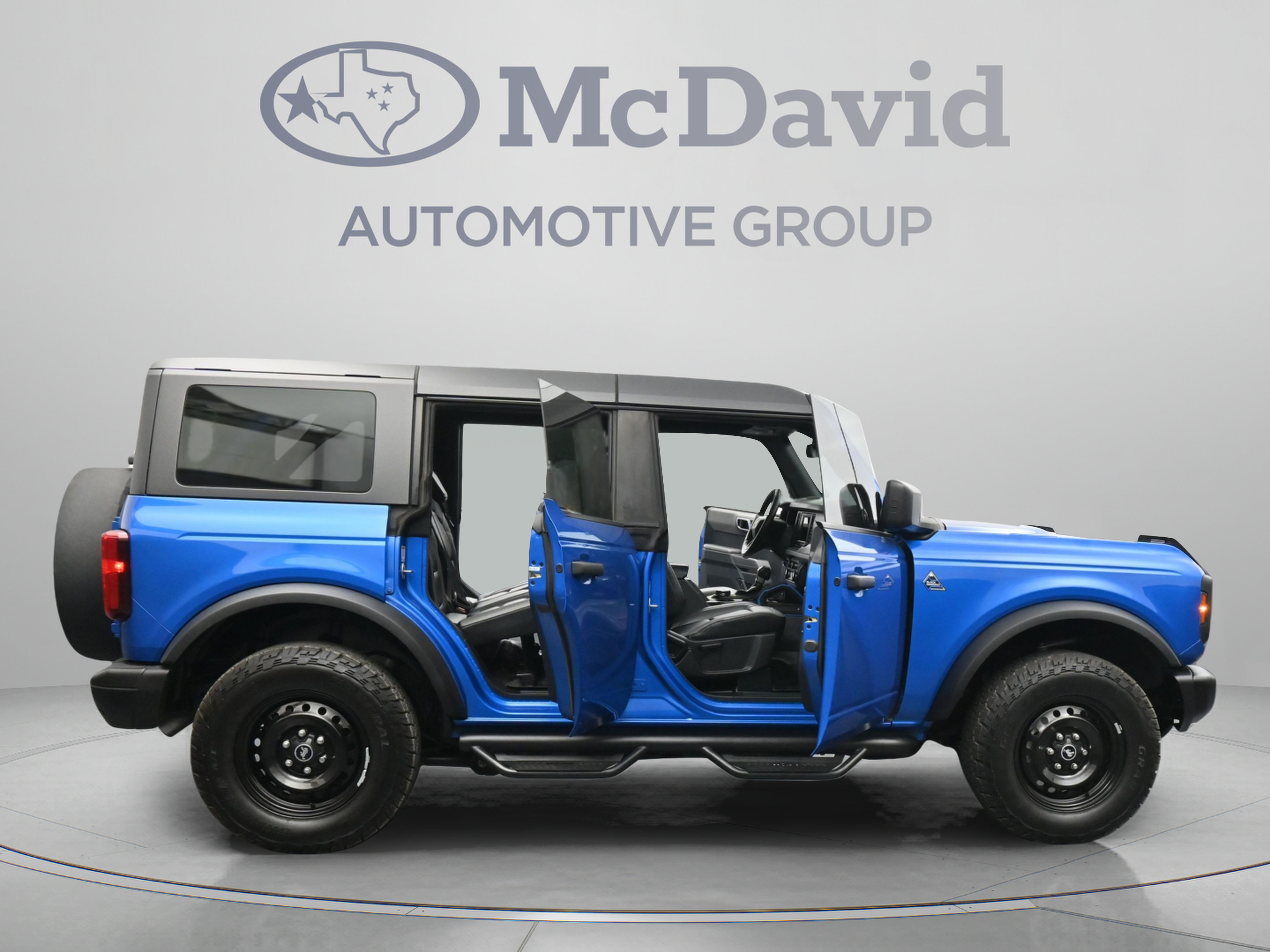 Used 2023 Ford Bronco Black Diamond AWD/4WD image 40