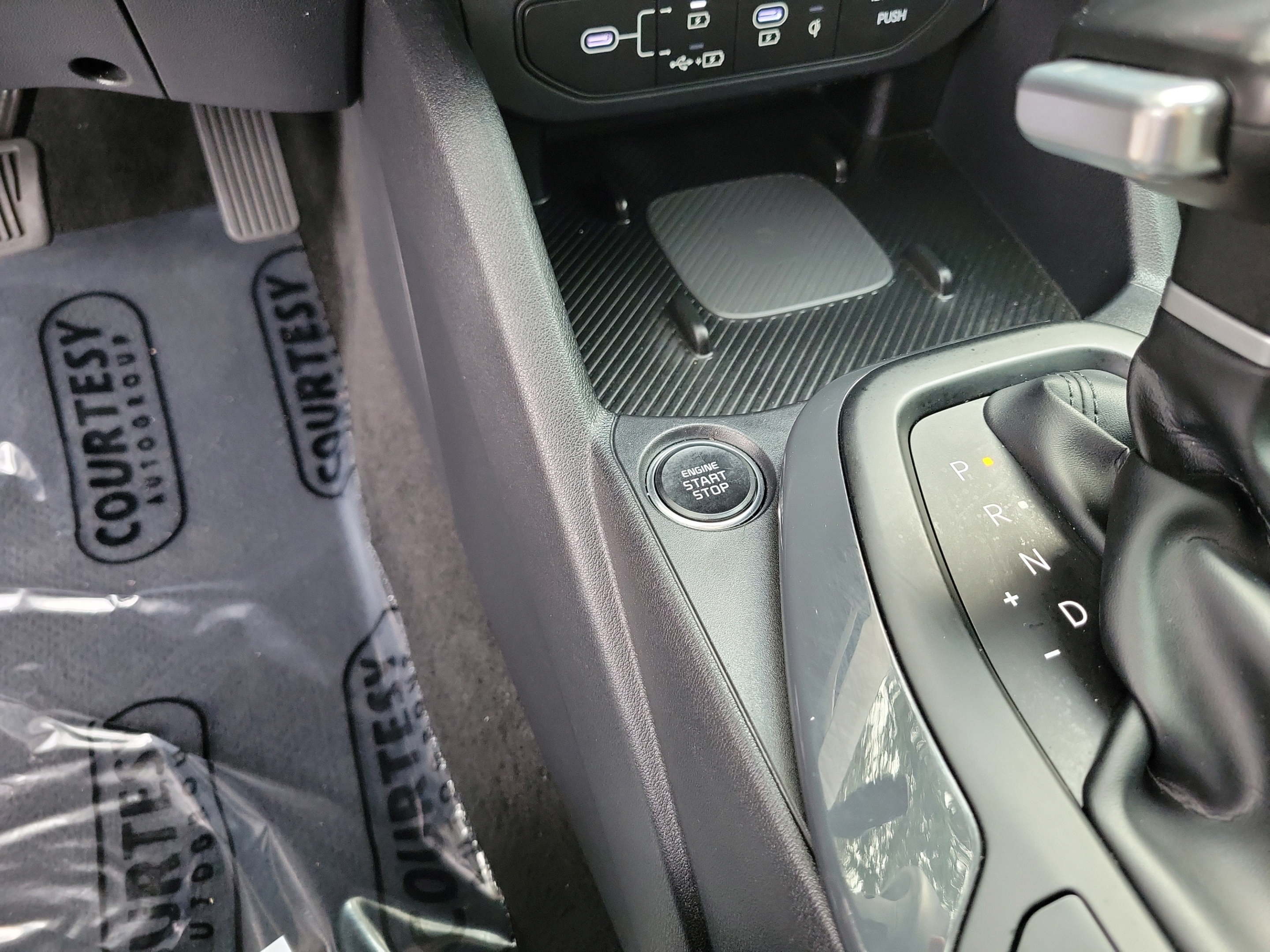 Certified 2025 Kia K4 EX FWD image 21
