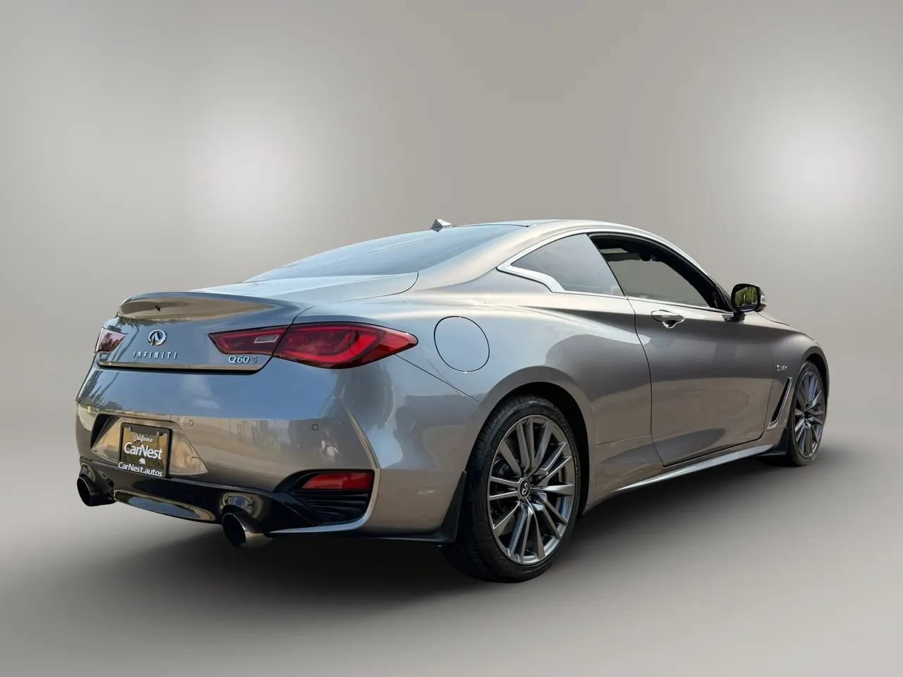 Used 2017 INFINITI Q60 Red Sport 400 AWD/4WD image 17