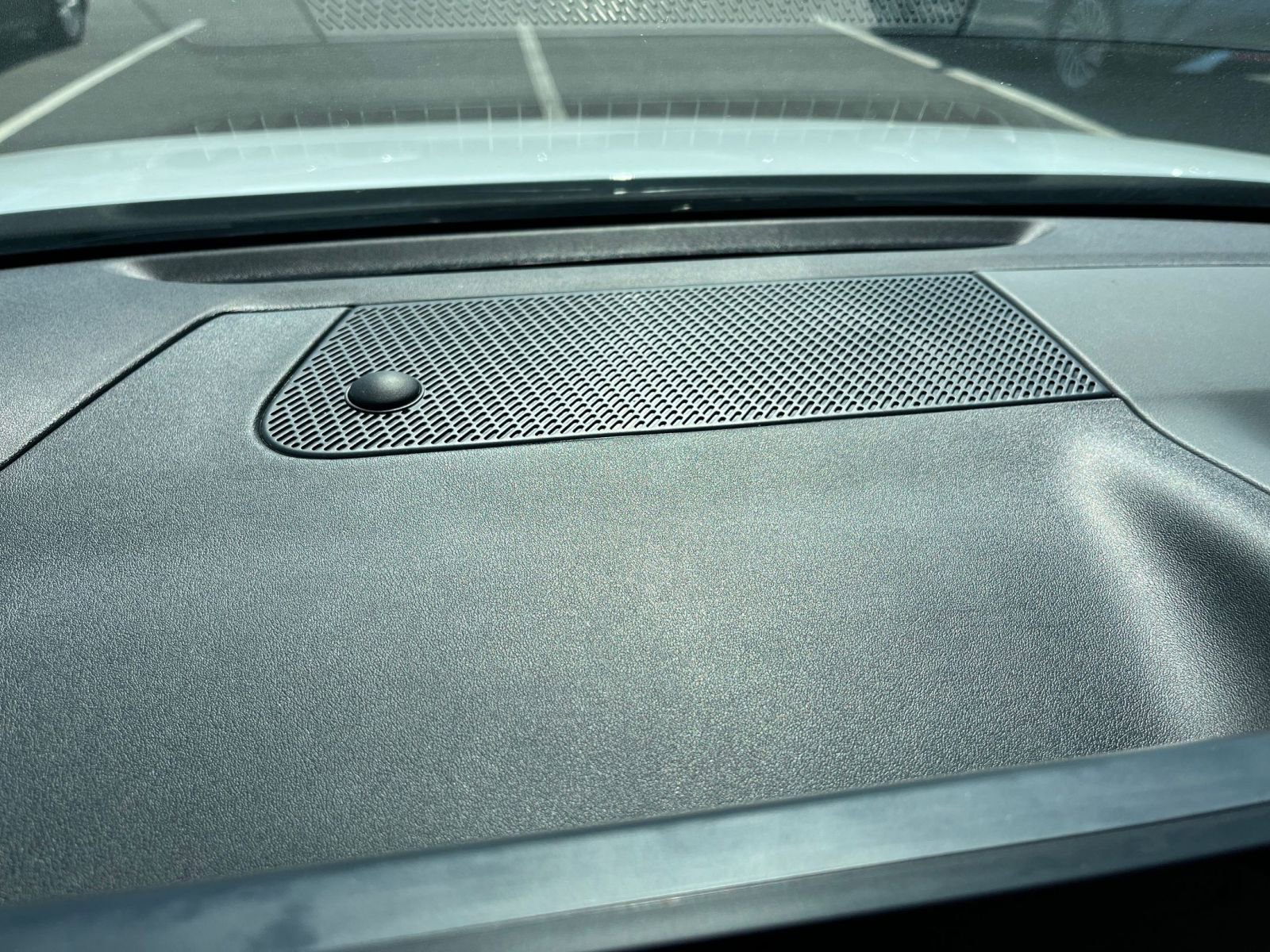 Used 2025 Kia K4 LXS image 17