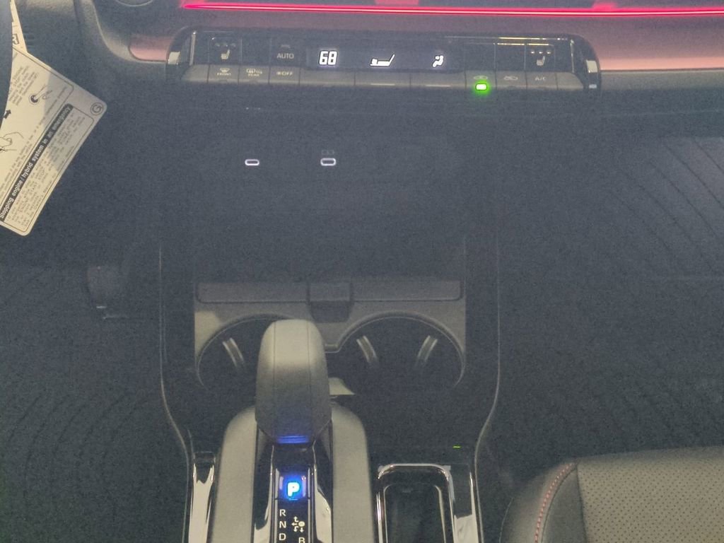 New 2026 Toyota Prius Plug-In Hybrid image 18