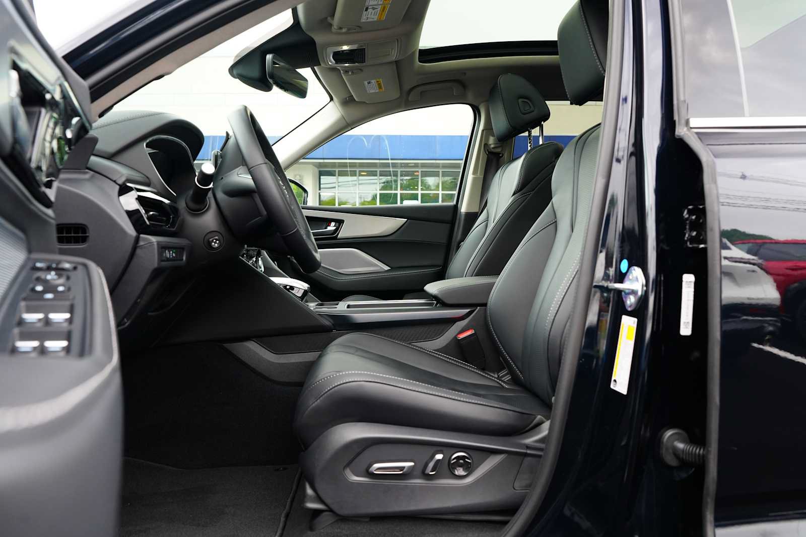 Certified 2026 Acura MDX w/ Technology Package AWD/4WD image 15