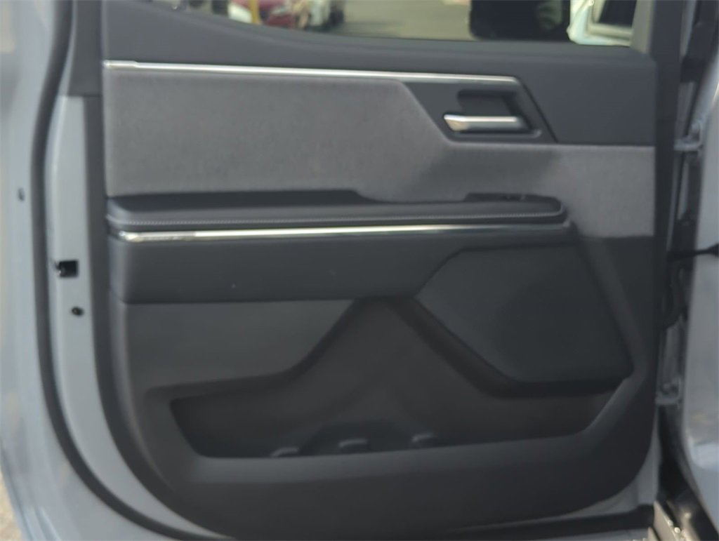 Used 2026 GMC Sierra EV Elevation image 23