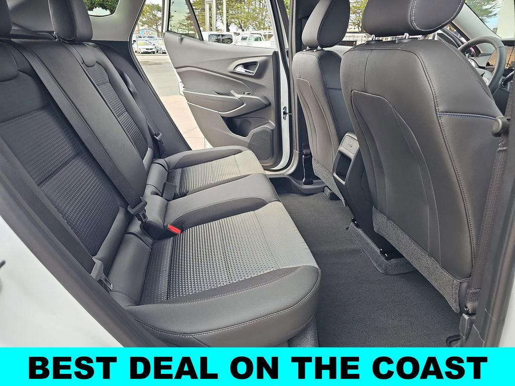 New 2026 Chevrolet Trax LT w/ Driver Confidence Package image 11