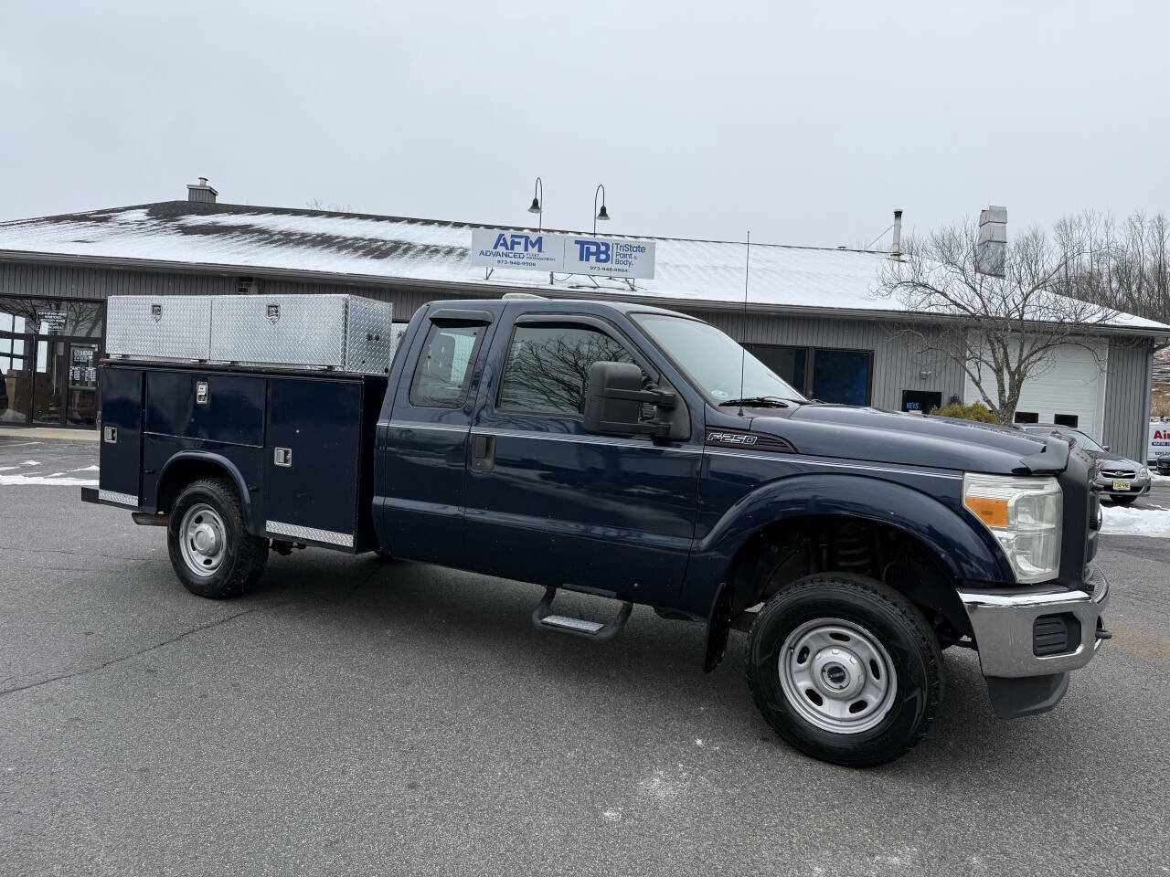 Used 2013 Ford F250 XL image 3