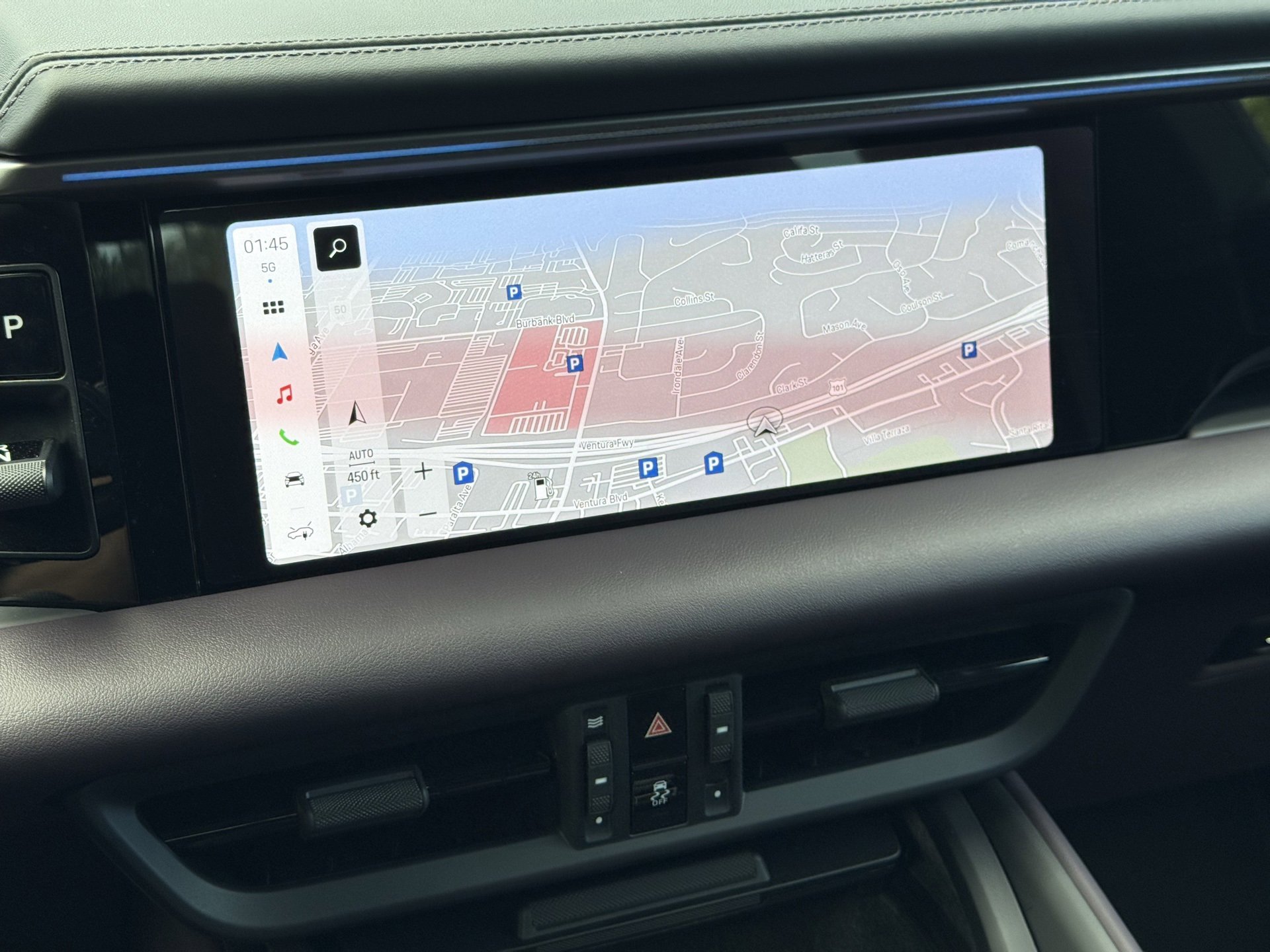 Used 2025 Porsche Macan Electric image 19