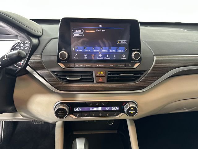 Used 2020 Nissan Altima 2.0 Platinum FWD image 21