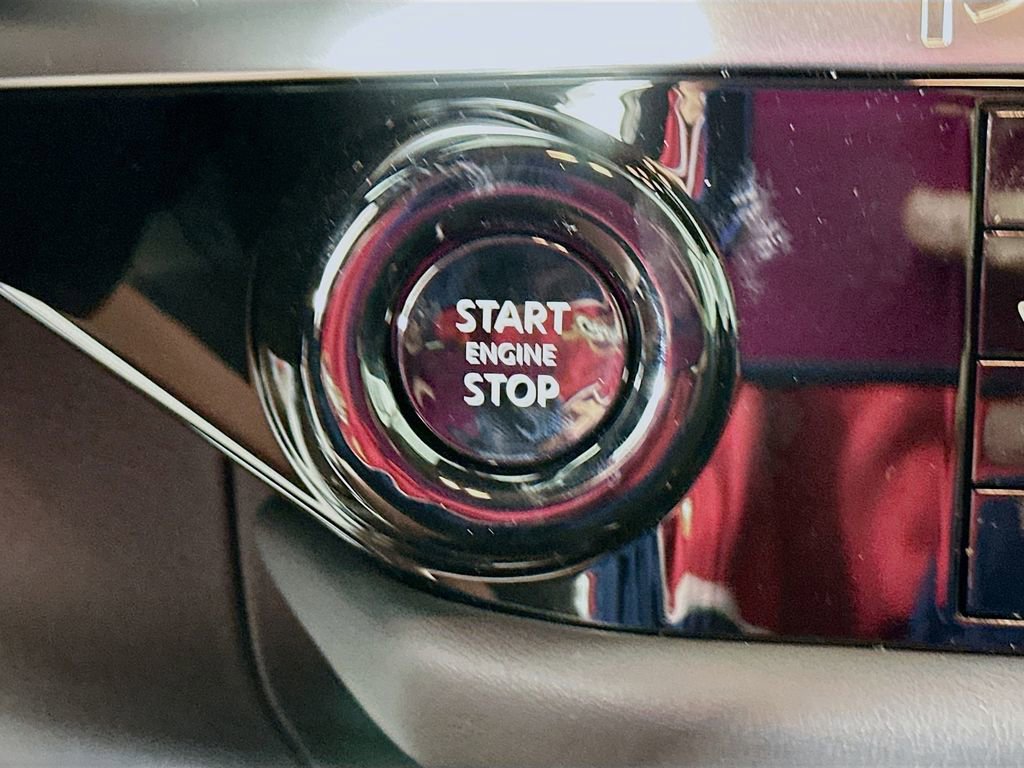 New 2026 Nissan Pathfinder SL image 19