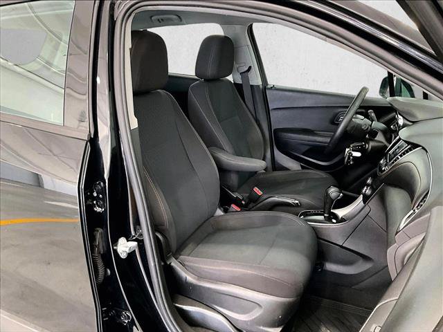 Used 2019 Chevrolet Trax LS FWD image 9