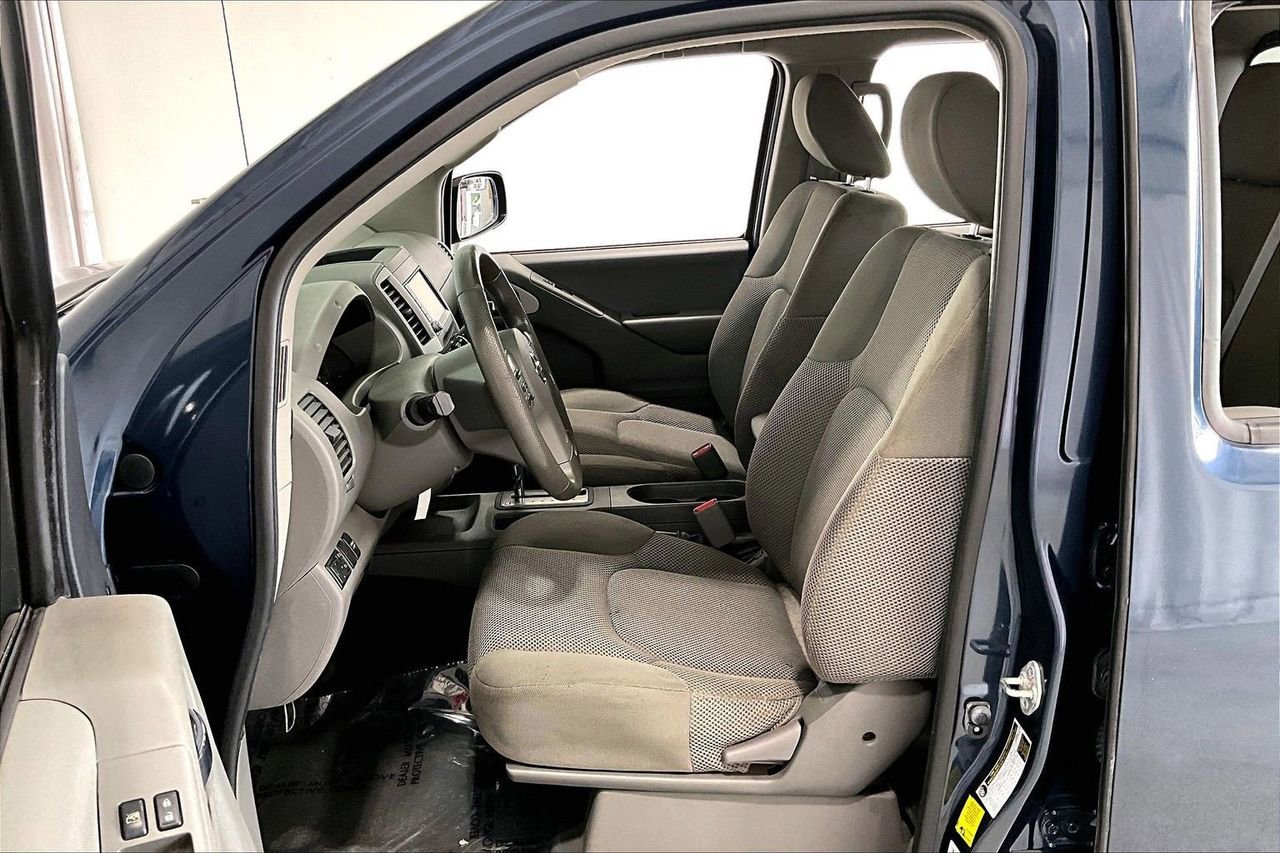 Used 2019 Nissan Frontier SV RWD image 15