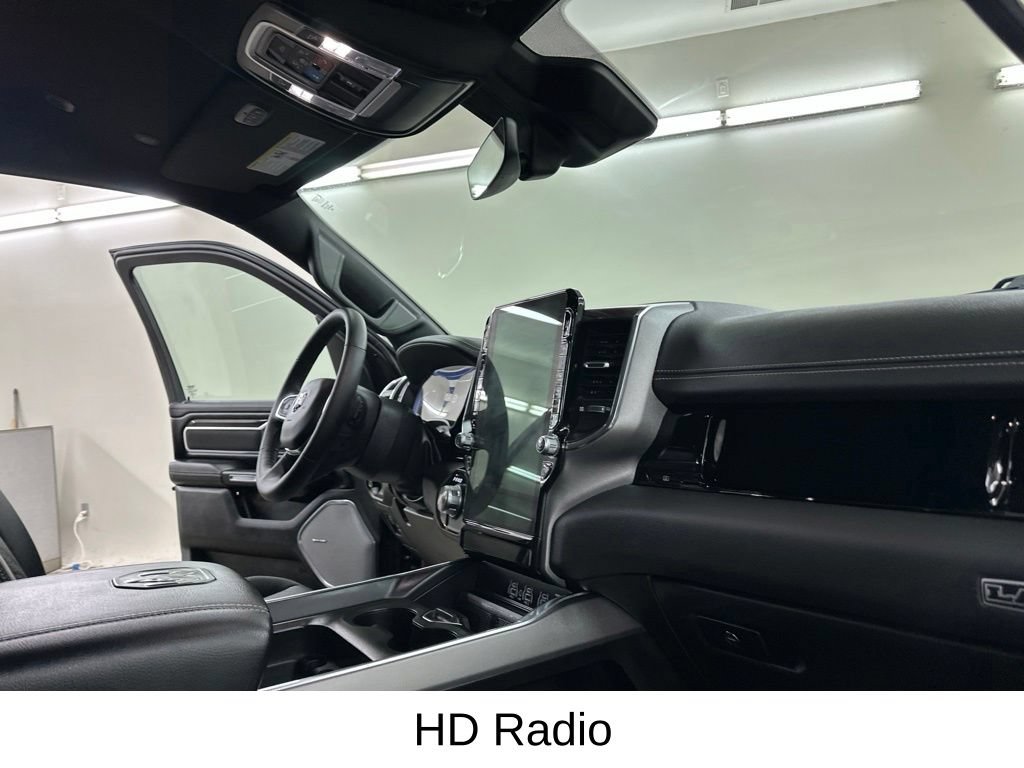 Used 2025 RAM 1500 Laramie AWD/4WD image 22