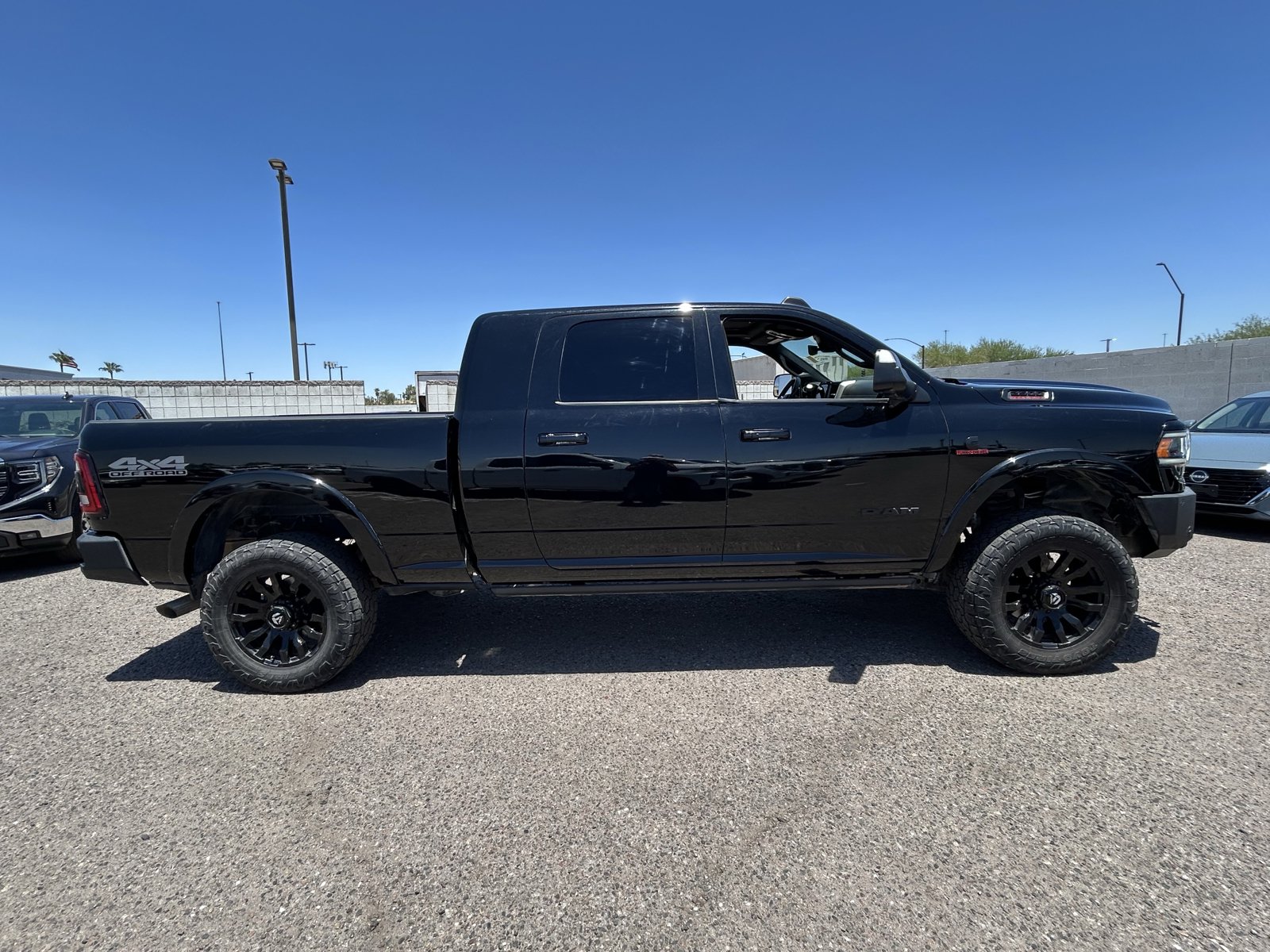 Used 2019 RAM 2500 Laramie AWD/4WD image 6