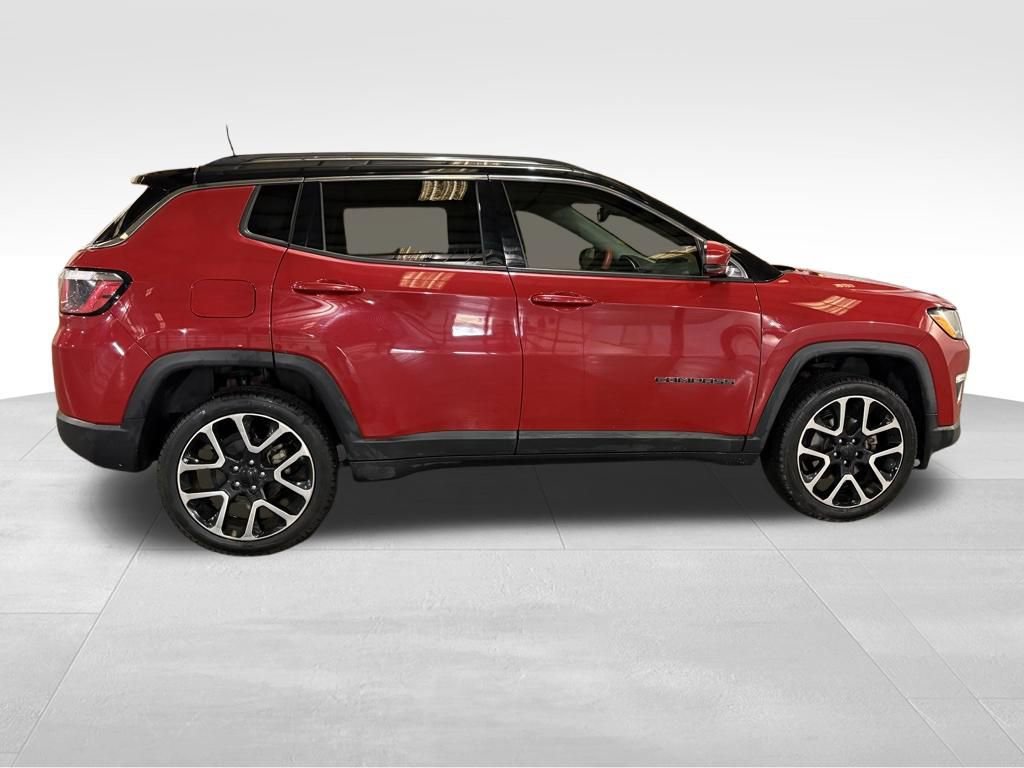 Used 2017 Jeep Compass Limited image 6