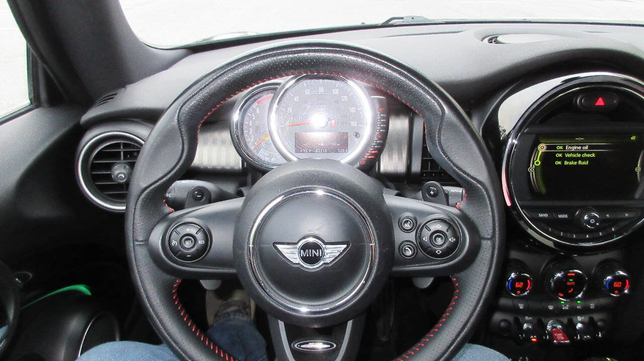 Used 2015 MINI Cooper S FWD image 31