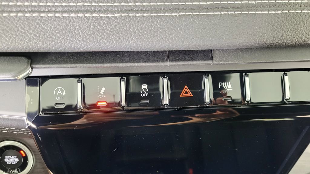 New 2025 Jeep Grand Cherokee Limited image 24