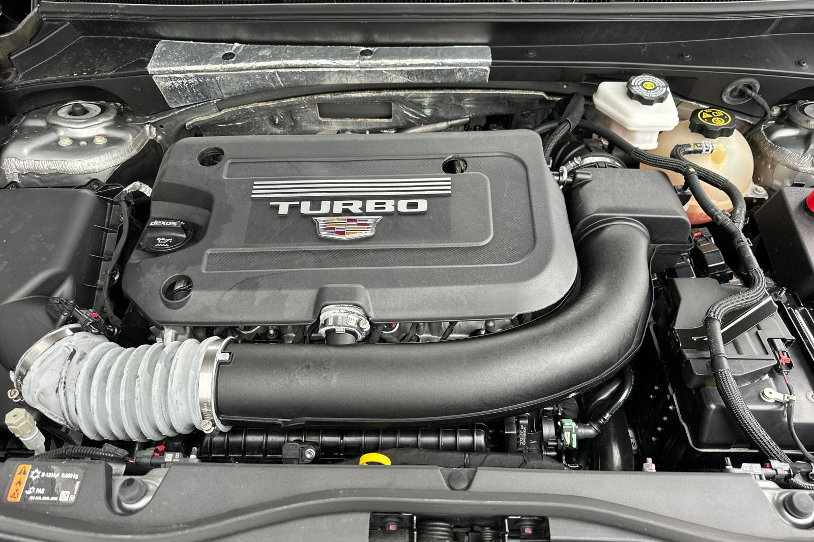 Used 2024 Cadillac XT4 Premium Luxury image 24