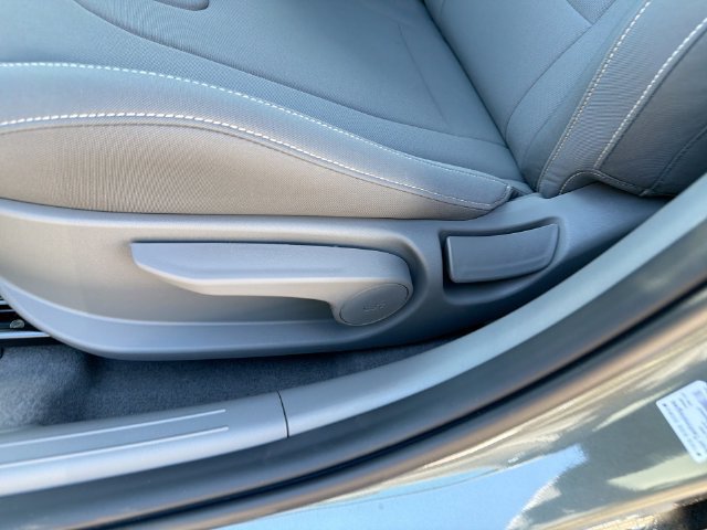 New 2026 Hyundai Elantra Sport FWD image 23