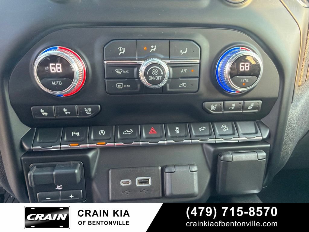 Used 2020 GMC Sierra 1500 AT4 w/ AT4 Premium Package AWD/4WD image 25