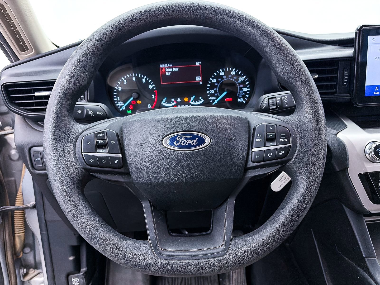 Used 2021 Ford Explorer 2WD image 25