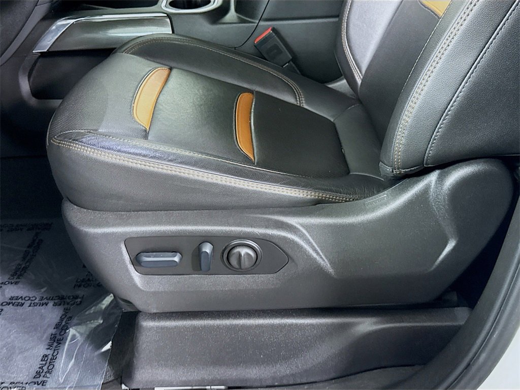Used 2023 GMC Sierra 2500 AT4 w/ AT4 Premium Plus Package image 26