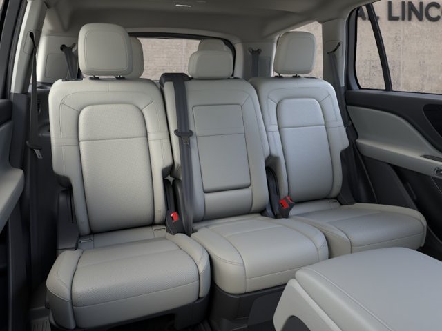 New 2026 Lincoln Aviator Reserve RWD image 11