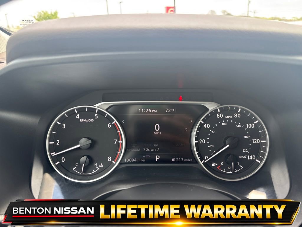 Used 2023 Nissan Rogue S image 13