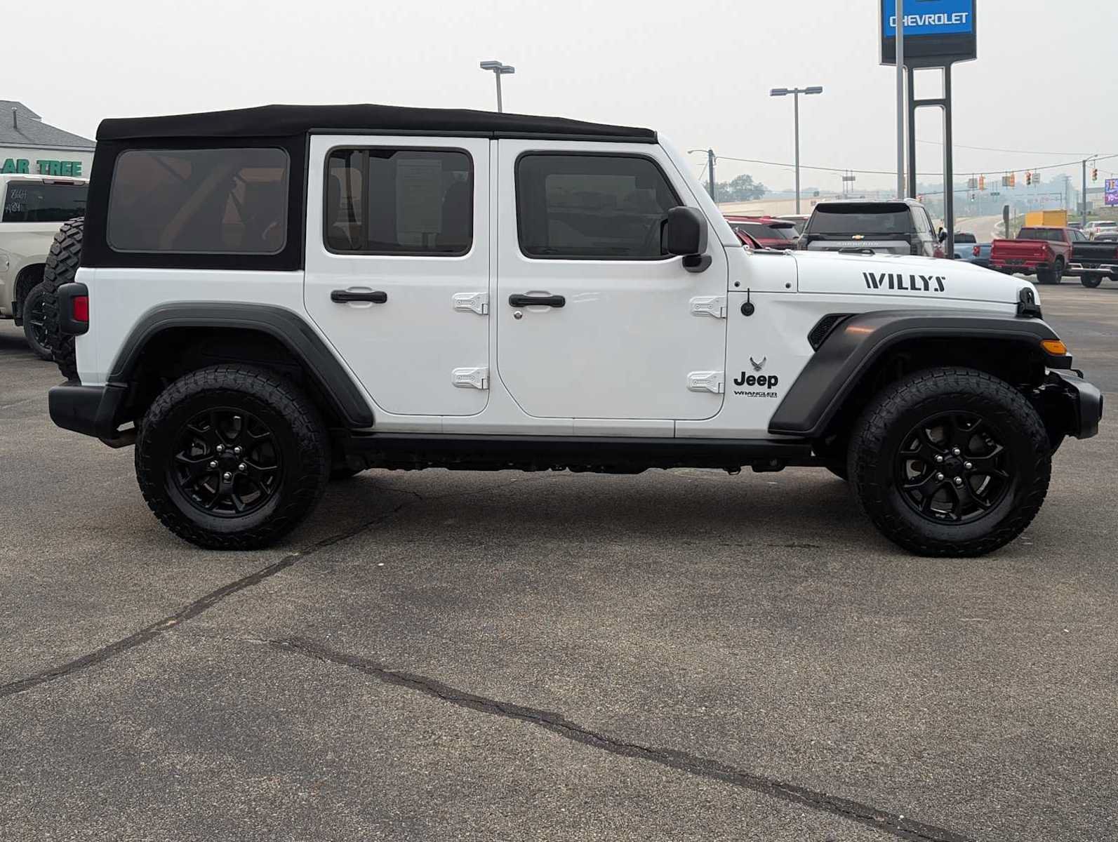 Used 2022 Jeep Wrangler Unlimited Sport AWD/4WD image 7