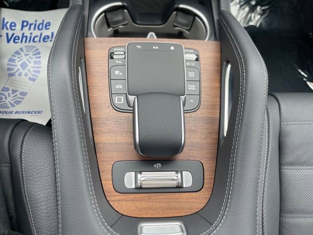 Used 2026 Mercedes-Benz GLS 450 4MATIC image 40