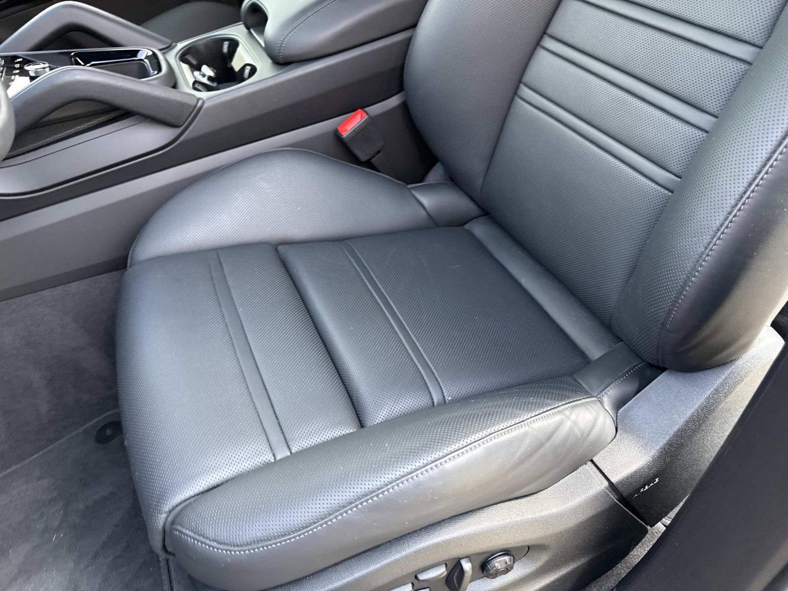 Used 2025 Porsche Cayenne Turbo GT image 23