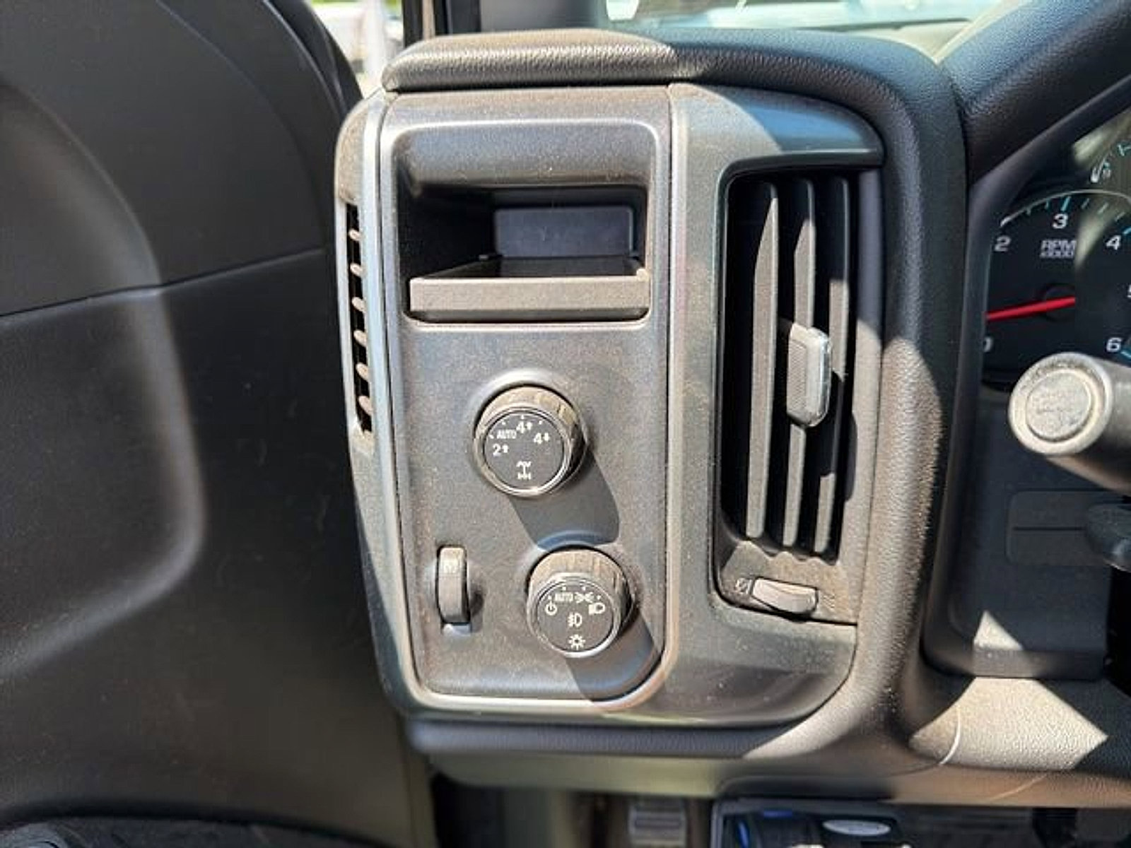 Used 2016 Chevrolet Silverado 1500 LT w/ All Star Edition AWD/4WD image 11