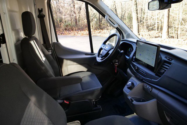 Used 2022 Ford E-Transit 148 High Roof w/ Interior Upgrade Package image 39