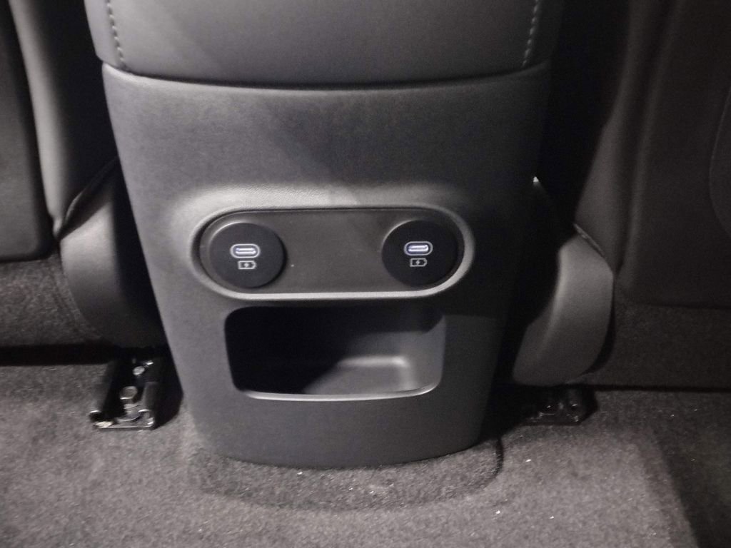 New 2026 Hyundai Ioniq 5 SEL image 33