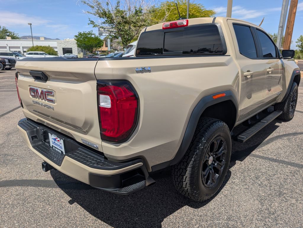Used 2023 GMC Canyon Elevation w/ Convenience Package AWD/4WD image 5