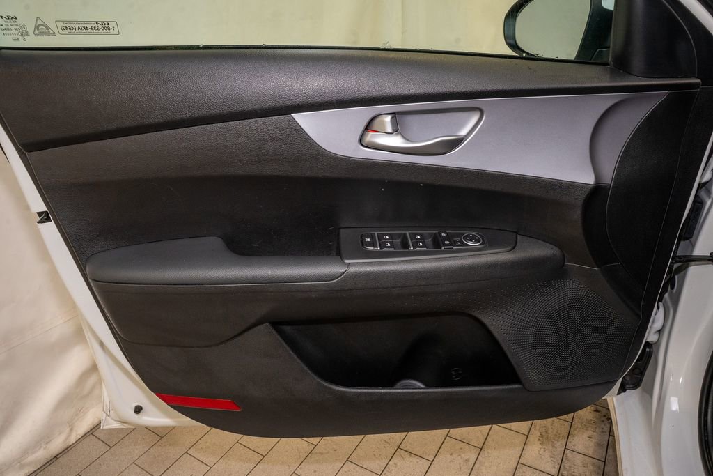 Used 2024 Kia Forte LXS image 10