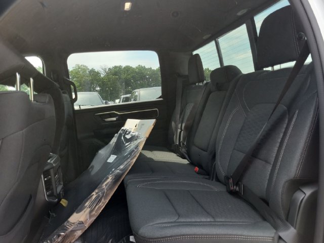 New 2026 RAM 1500 Big Horn AWD/4WD image 9