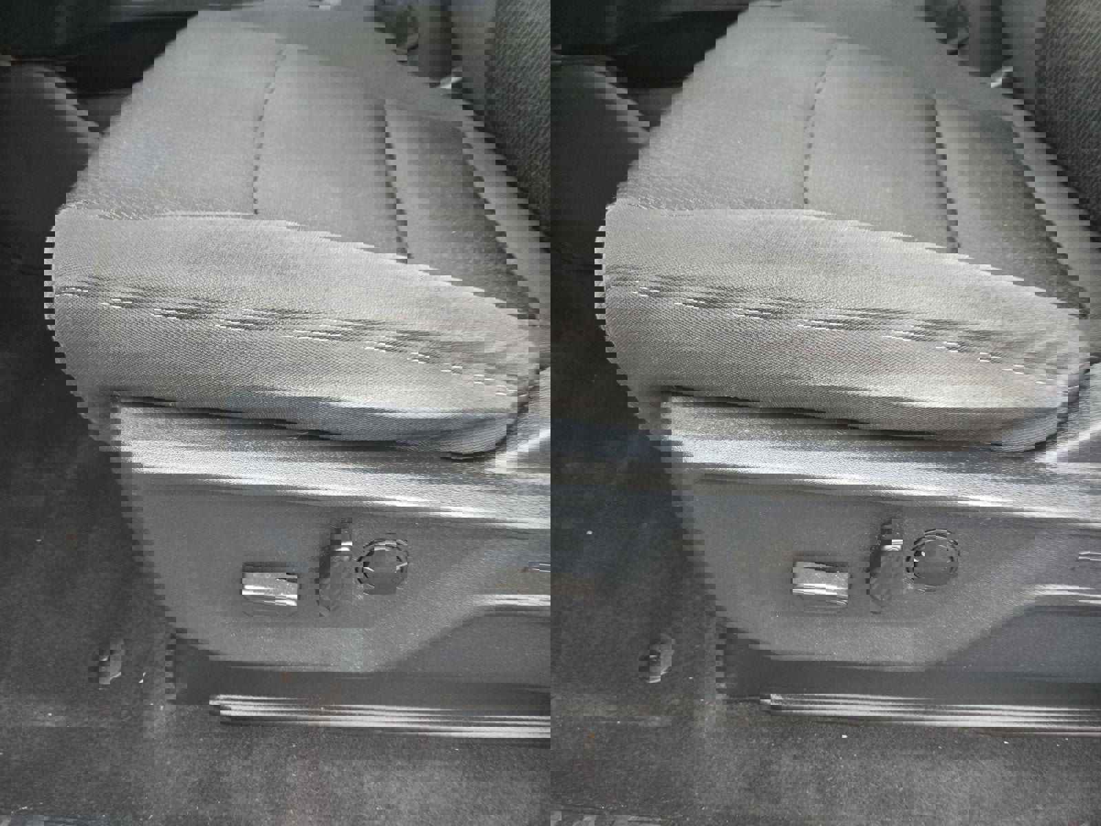 Certified 2023 Ford F150 XLT w/ Equipment Group 302A High image 12