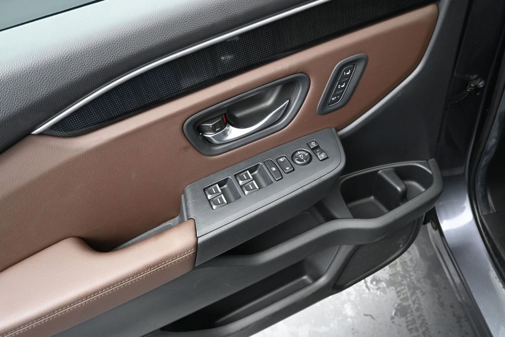 Used 2025 Honda Pilot Elite image 20