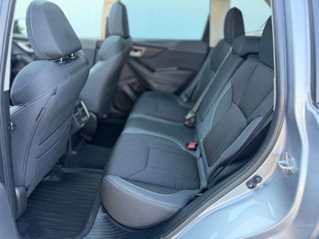 Used 2023 Subaru Forester Premium AWD/4WD image 24