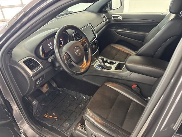 Used 2020 Jeep Grand Cherokee Altitude image 15