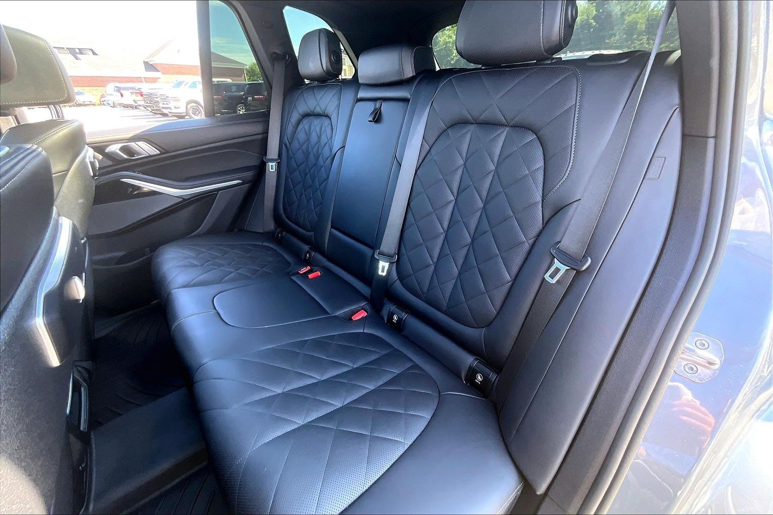 Used 2024 BMW X5 xDrive50e w/ M Sport Package AWD/4WD image 22