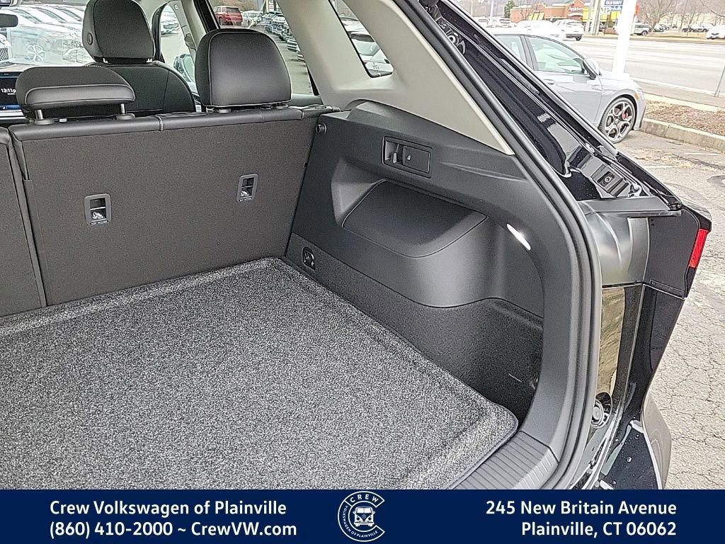 New 2026 Volkswagen Tiguan SE image 51