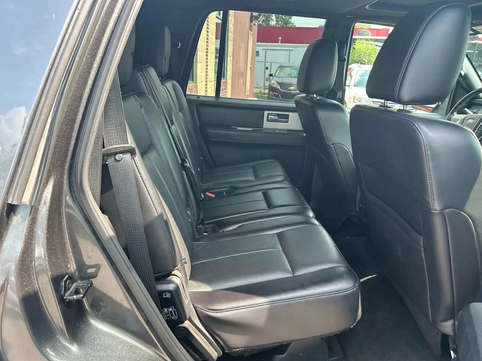 Used 2017 Ford Expedition Limited w/ Equipment Group 301A image 26