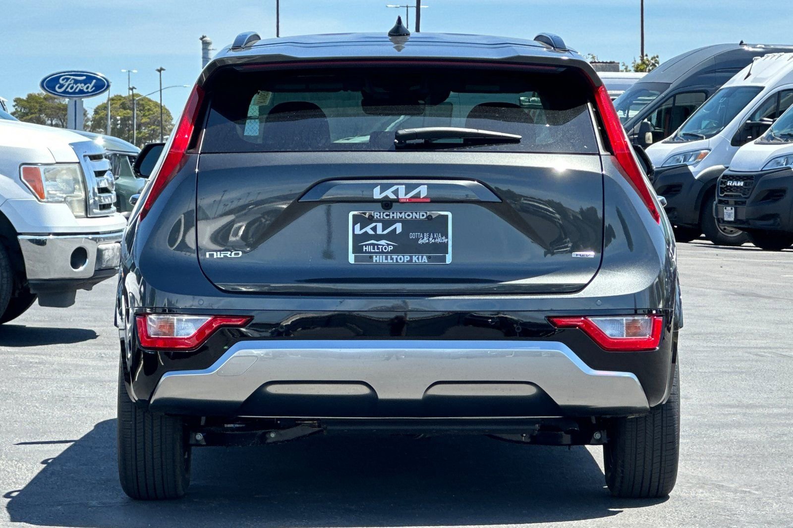 New 2026 Kia Niro FWD image 5