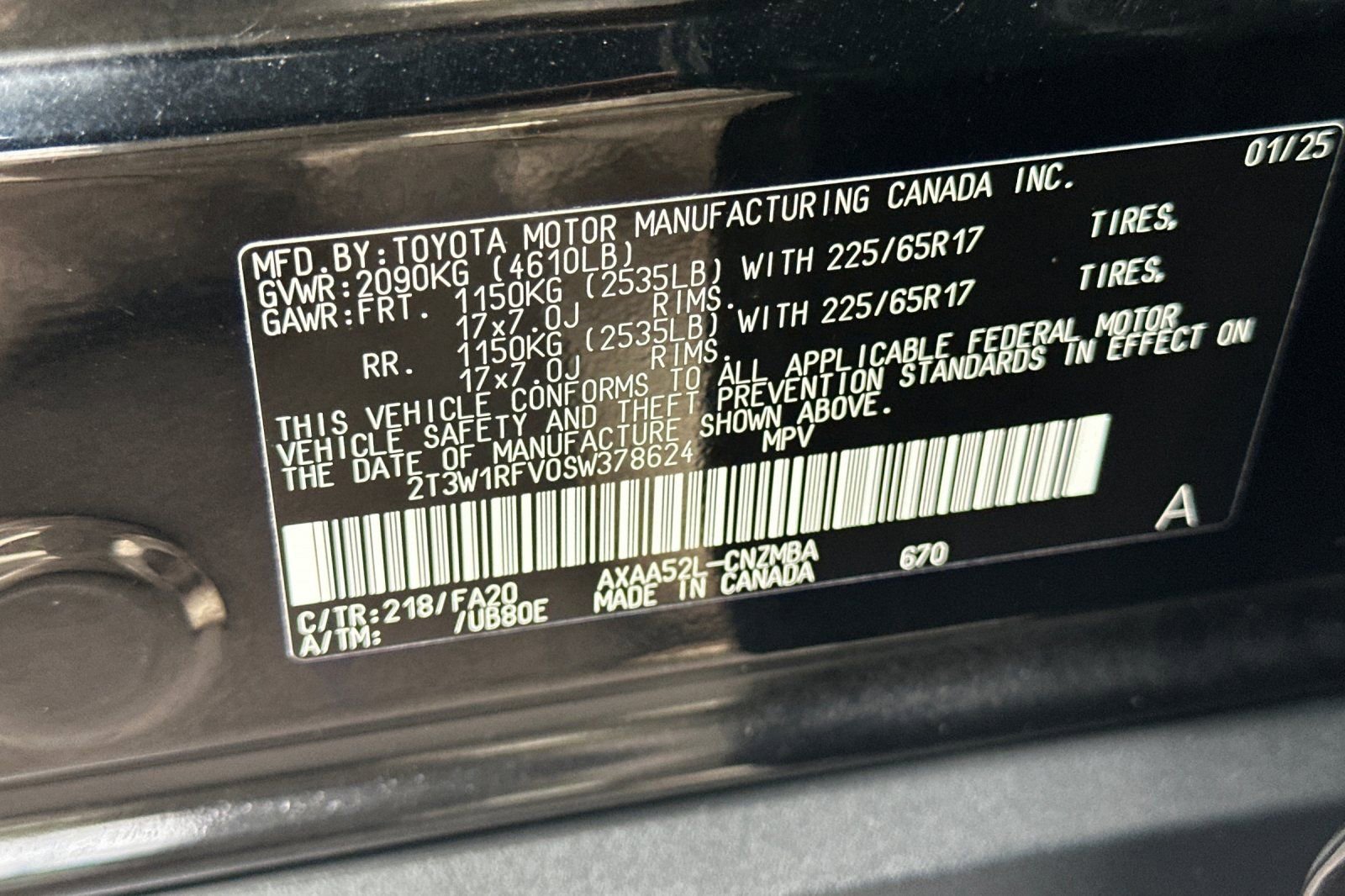 Used 2025 Toyota RAV4 XLE FWD image 40