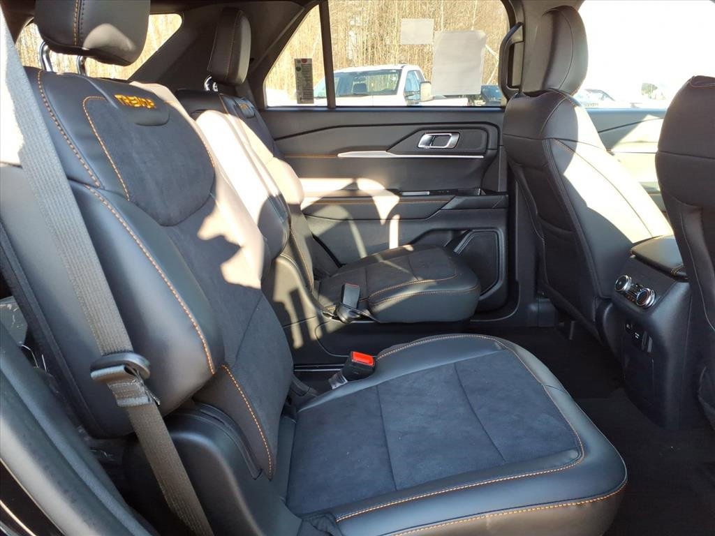 New 2026 Ford Explorer Tremor w/ Tremor Convenience Package image 11